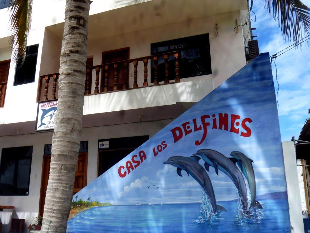 Casa Los Delfines Hotel Puerto Villamil Exterior photo